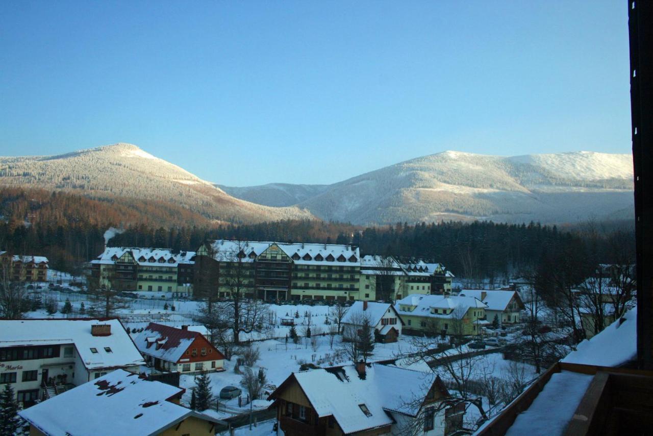 شقة كارباش  في Szafir Karkonoszy الغرفة الصورة